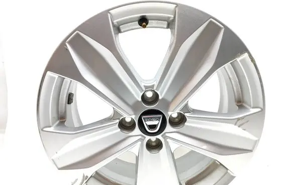 R16 alloy rim