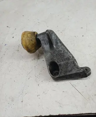 Audi A6 S6 C4 4A Engine mounting bracket 4A0199343 8107801
