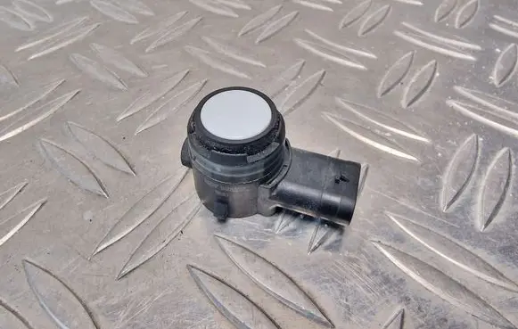 Volkswagen PASSAT B8 Parking PDC sensor 5Q0919275B