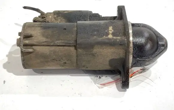Opel Zafira B Starter motor 55556092