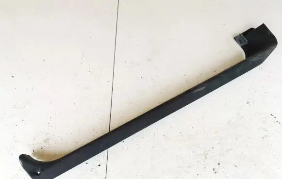 Front sill trim cover