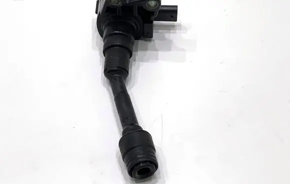 Ford Focus High voltage ignition coil CM5G12A366CB