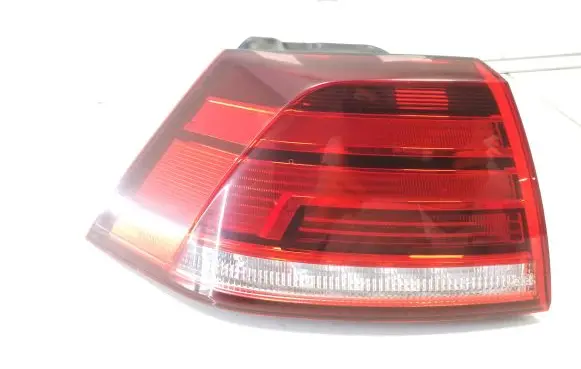 Volkswagen Golf VII Rear/tail lights 5G0945095Q