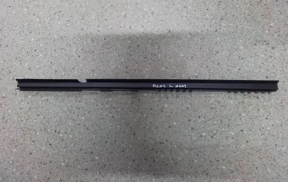 Subaru Outback (BT) Sliding door trim 