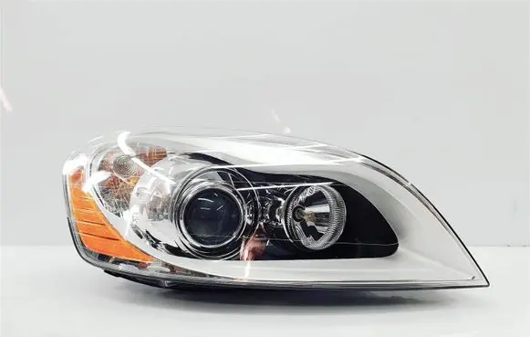 Volvo XC60 Headlight/headlamp 30763136 89902825