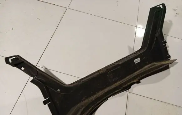Mercedes-Benz C W203 Other trunk/boot trim element A2036900525