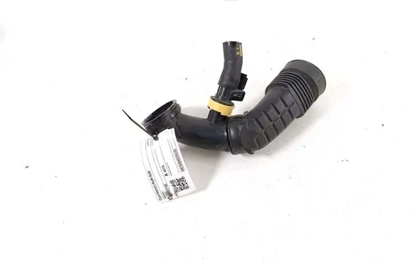 Opel Astra L Brake vacuum hose/pipe 9810921180