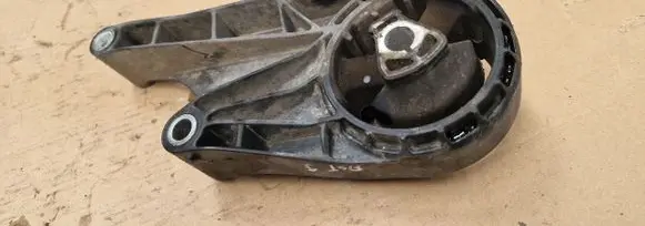 Opel Astra J Engine mount vacuum valve 