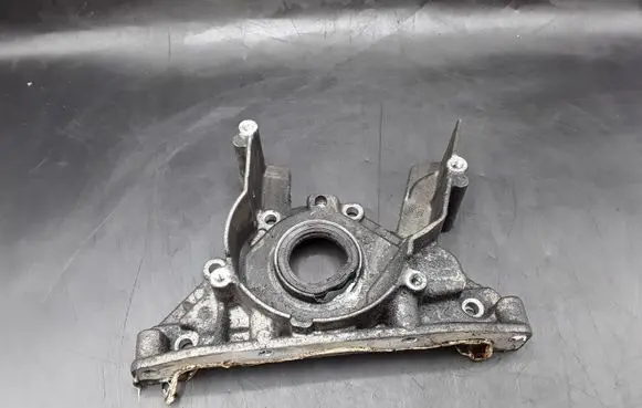 Audi A6 S6 C6 4F other engine part 038103153Q