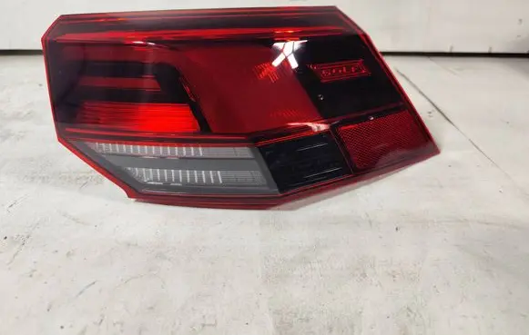 Volkswagen Golf VIII Rear/tail lights 5H0945096C 81970201