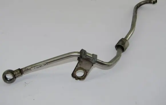 Audi TT TTS Mk2 Turbo turbocharger oiling pipe/hose 04L145771J