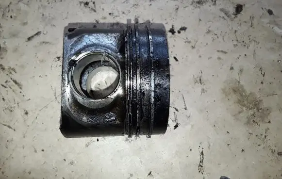 Audi A6 S6 C6 4F Piston NOCODE