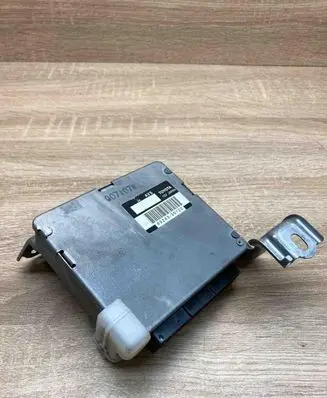 Lexus GS 300 350 430 450H Engine control unit/module ECU 8924330120 AVS