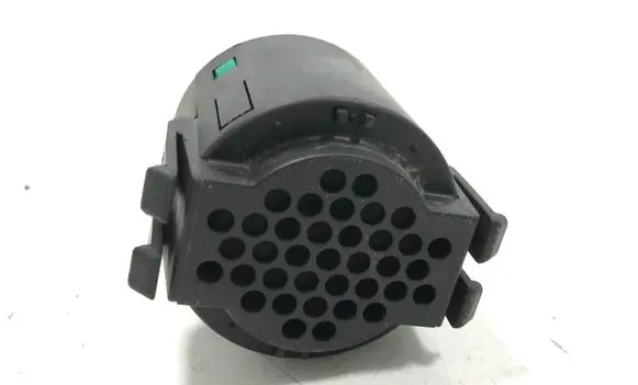 BMW X3 E83 Horn signal 65818360995 8360995 259160