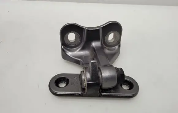 Mercedes-Benz A W176 Rear door upper hinge A046572 RE23