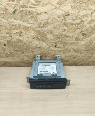 Jeep Grand Cherokee CD/DVD changer P05091245AD 05091245AD