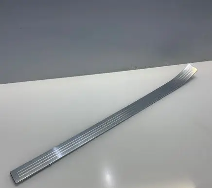Mercedes-Benz S W221 Side skirt front trim A2216800335 2216800335