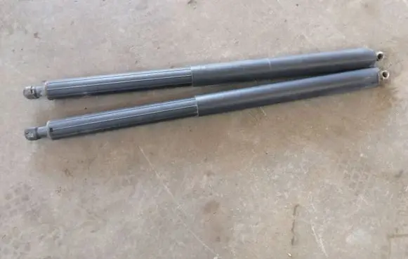 Mercedes-Benz ML W164 Tailgate/trunk strut/damper A1647400445