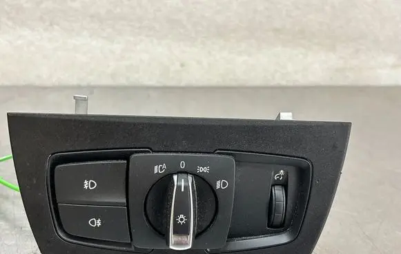 BMW 3 F30 F35 F31 Other switches/knobs/shifts 6847512