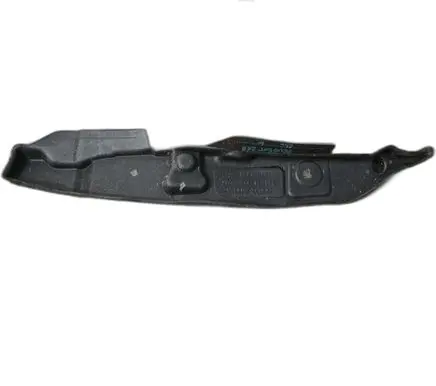 Peugeot 208 II Fender mounting bracket 