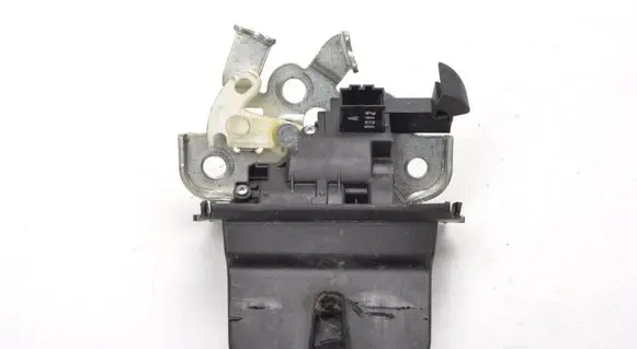Skoda Superb B6 (3T) Tailgate lock latch 3T9827520