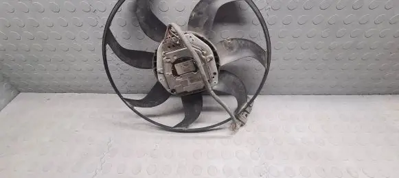 BMW 3 E90 E91 Fan impeller 7561713