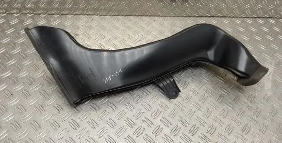 Toyota Yaris Hybrid/electric vehicle battery cooling hoses/tubes G92F10D010