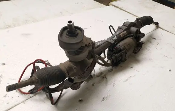 Volkswagen Golf VII Steering rack 5Q1423051AE 5Q0909144P