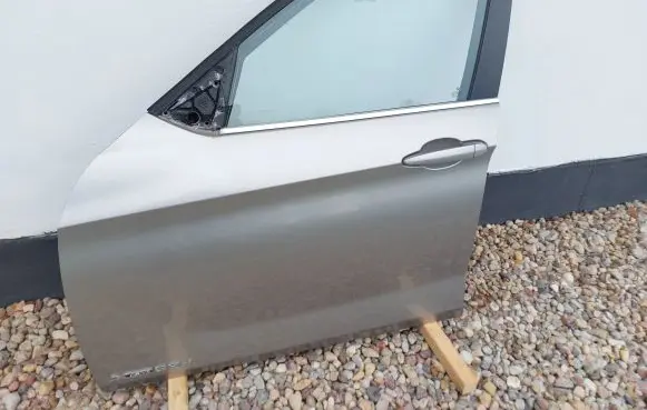 BMW X1 E84 Front door
