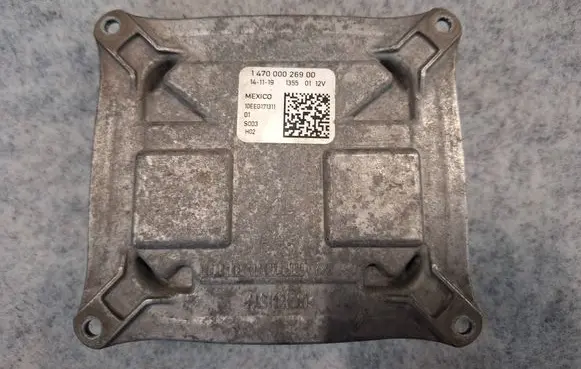 Alfa Romeo Stelvio Xenon control unit/module 147000026900