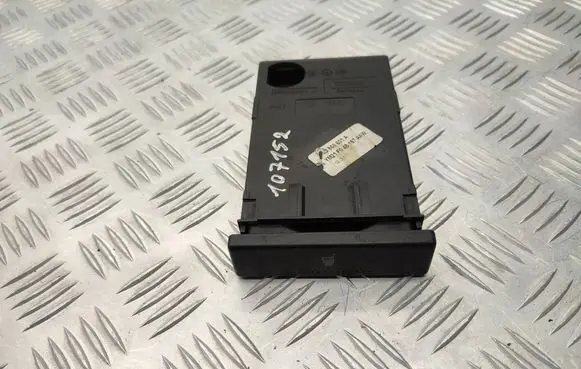 Volkswagen Sharan Cup holder 7M3858601A YM21F048197AAW