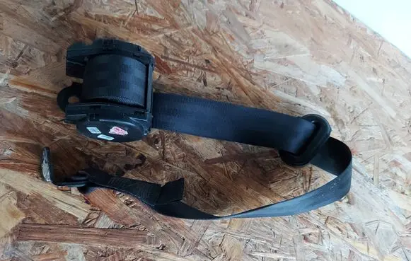 Volkswagen Fox Rear seatbelt 5Z0857805A