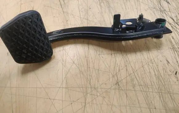BMW X5 E53 Brake pedal