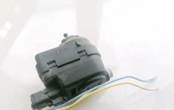 Citroen Xsara Picasso Headlight level adjustment motor 