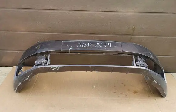 Skoda Octavia Mk3 (5E) Front bumper 5E0807221N