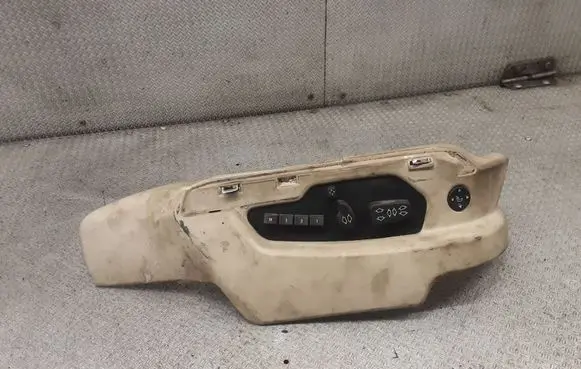 Land Rover Range Rover L322 Seat control switch 