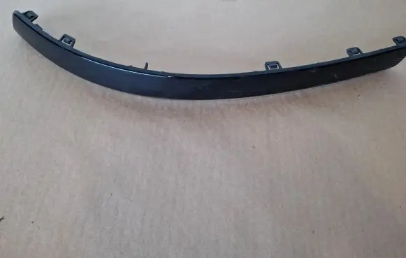Volvo S60 Front bumper splitter molding 08693185