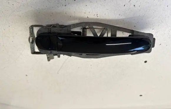 Volkswagen Multivan T5 Front door exterior handle