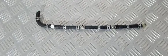 Mitsubishi L200 Fuel line pipe