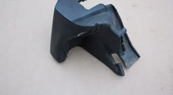 BMW 5 F10 F11 Rubber seal loading door BMW8407335