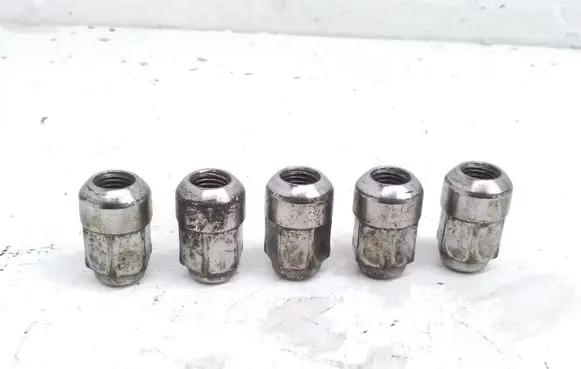 Honda CR-V Nuts/bolts 