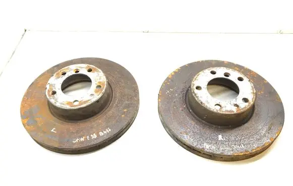 BMW 7 E38 Front brake disc B417