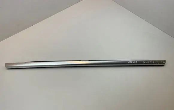 BMW 2 F44 Rear door glass trim molding 7483137 20327310 10102023