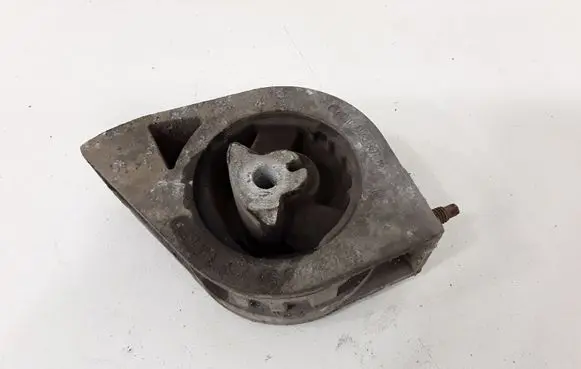 Mercedes-Benz A W168 Engine mount bracket A1682400618