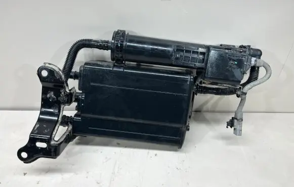 Active carbon filter fuel vapour canister