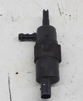 Audi A6 S6 C6 4F Headlight washer pump 3B7955681