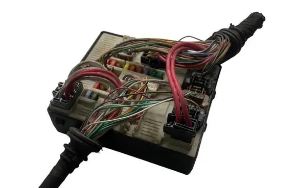 Renault Laguna III Fuse module 284B60013R 3419705918 519186415
