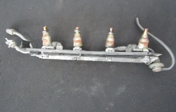 Mazda 323 Fuel main line pipe