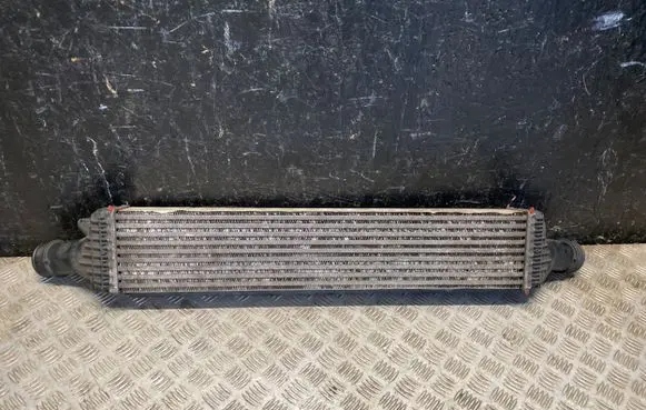 Audi A7 S7 4G Intercooler radiator 8K0145805R
