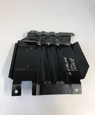 Nissan Qashqai J12 Engine control unit box 